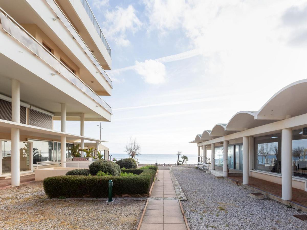 Apartment Le Grand Large-3 By Interhome Le Lavandou Exteriér fotografie