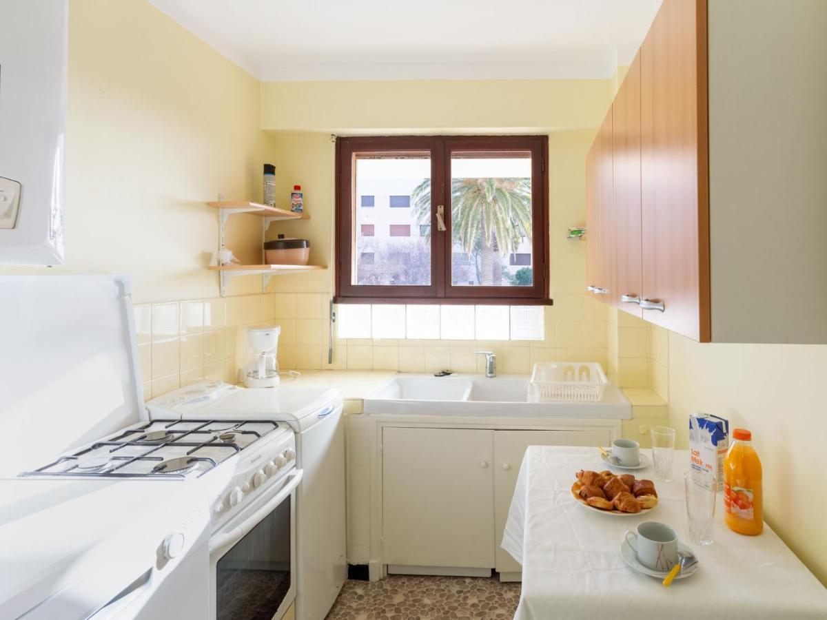 Apartment Le Grand Large-3 By Interhome Le Lavandou Exteriér fotografie