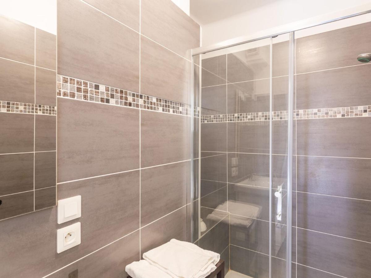 Apartment Le Grand Large-3 By Interhome Le Lavandou Exteriér fotografie